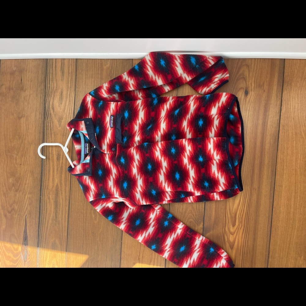 Patagonia fleece pullover